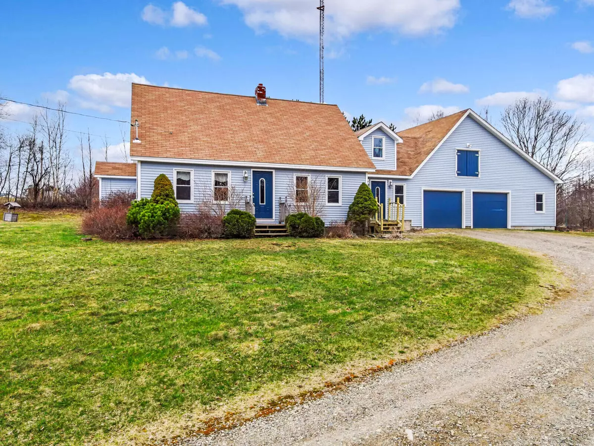 Liberty, ME 04949,15 Tower RD