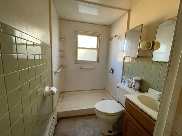 South Portland, ME 04106,25 Osborne AVE