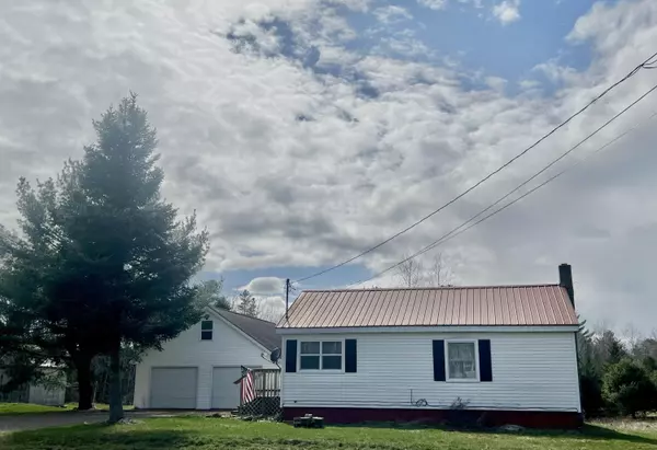 Orrington, ME 04474,355 Brewer Lake RD