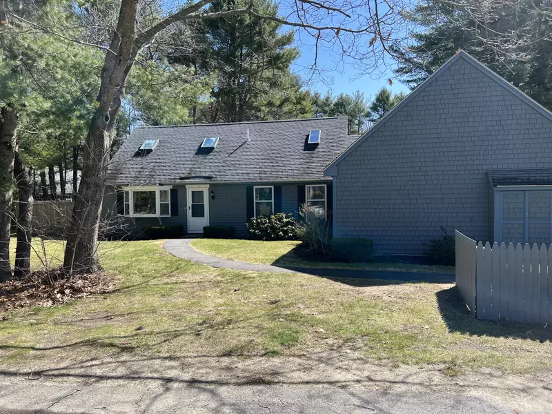 42 Ward CIR #42, Brunswick, ME 04011