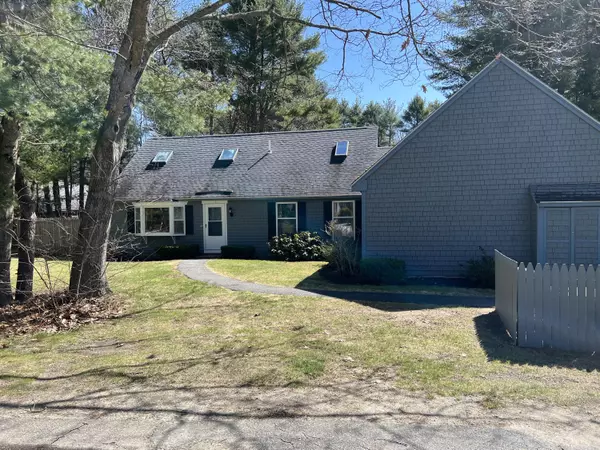 Brunswick, ME 04011,42 Ward CIR #42