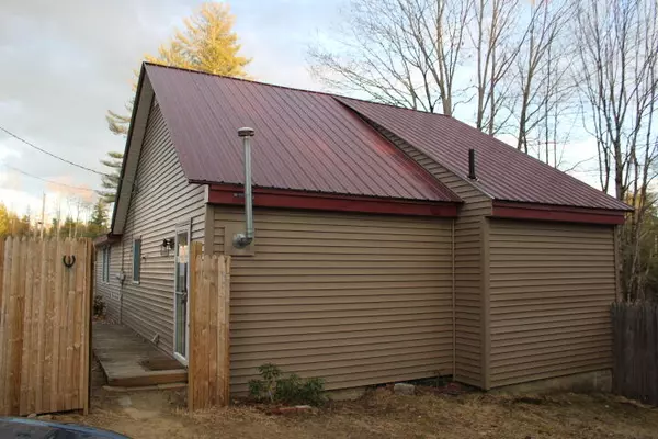 Norridgewock, ME 04957,304 Airport RD