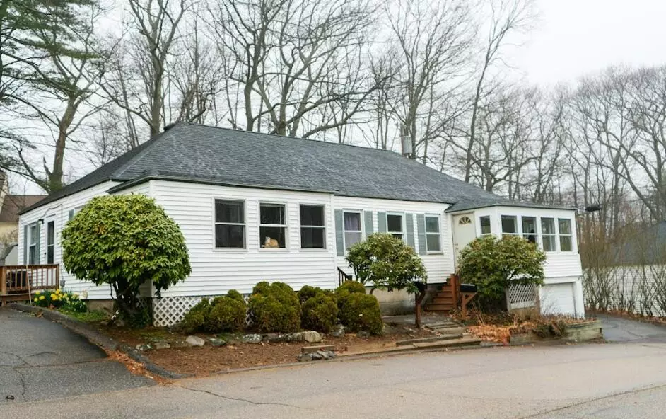 Kittery, ME 03904,37-39 Boush ST