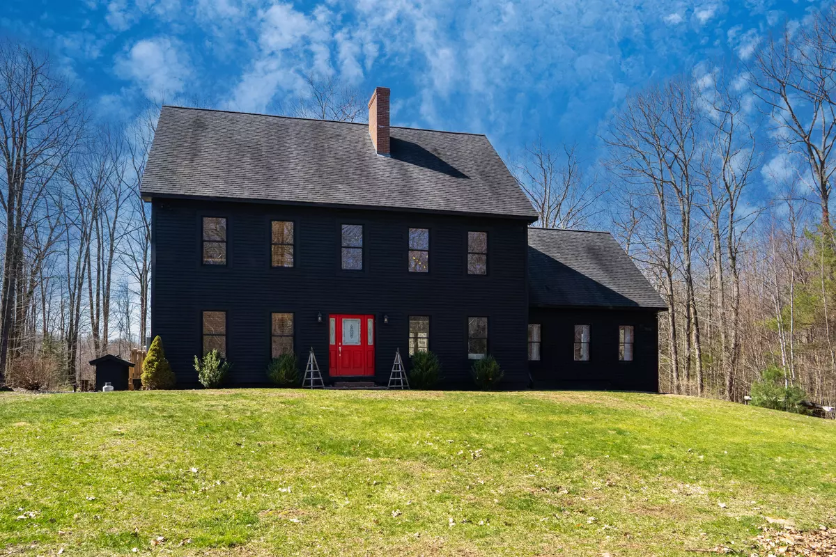 North Berwick, ME 03906,741 Beech Ridge RD