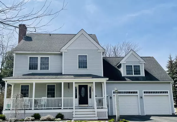 30 Appletree DR, South Portland, ME 04106