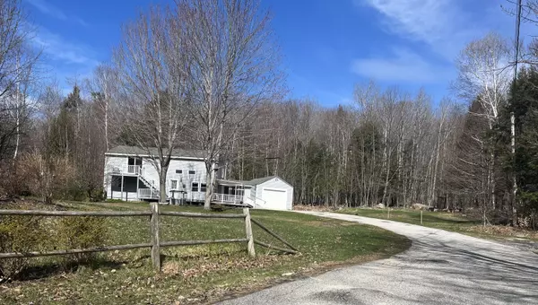 Sebago, ME 04029,516 Anderson RD