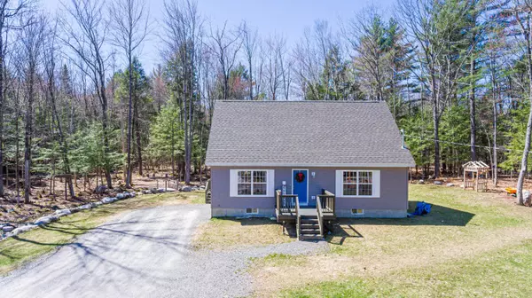 Sebago, ME 04029,49 River RD