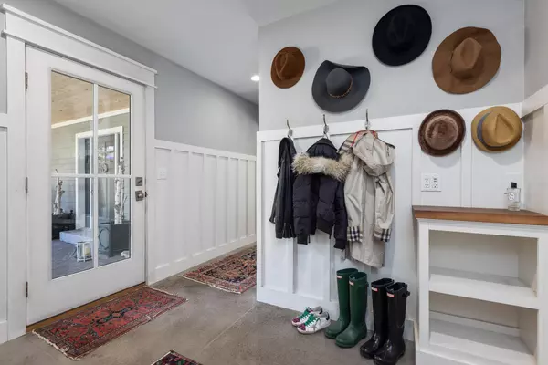 Freeport, ME 04032,29 Firefly DR