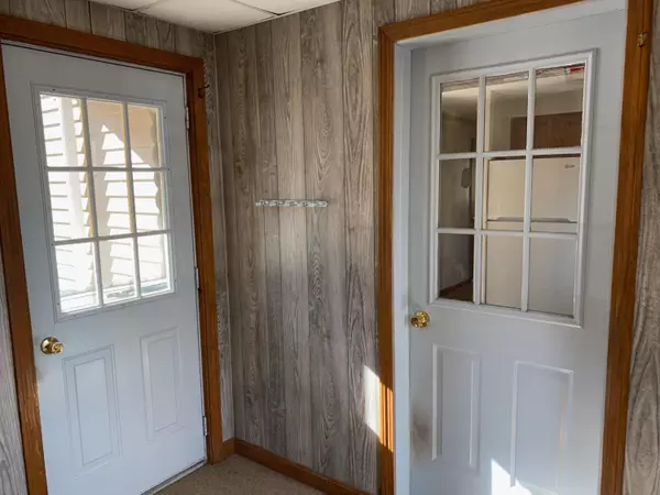 New Gloucester, ME 04260,96 McIntire RD