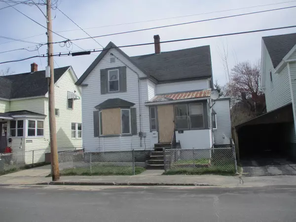 334 Cumberland ST, Rumford, ME 04276