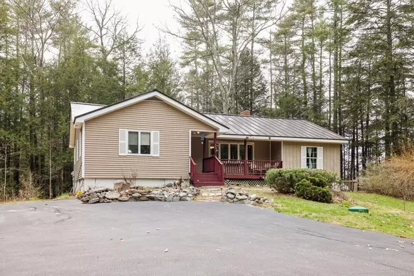 37 Buzzell RD, Biddeford, ME 04005