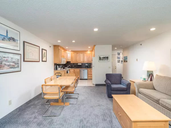 Newry, ME 04261,376 Skiway RD #3-305