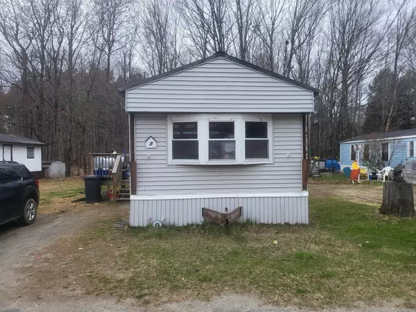 527 Webb RD #7, Oakland, ME 04963