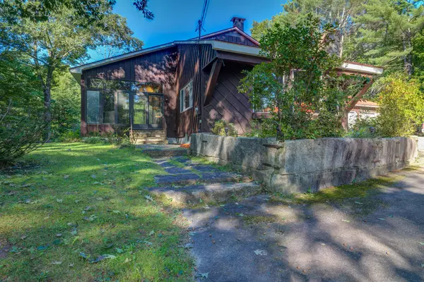 Norway, ME 04268,56 Waterford RD