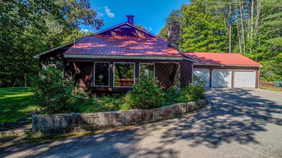 Norway, ME 04268,56 Waterford RD