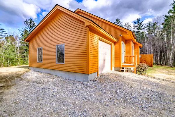 Newry, ME 04261,26 Mountain View RD