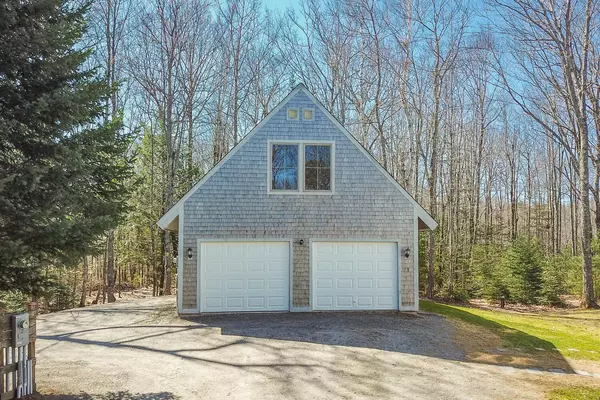 Gardiner, ME 04345,18 Duck Cove LN