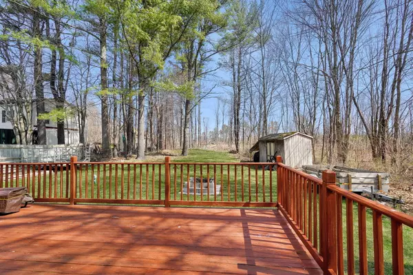 Lisbon, ME 04252,44 Edgecomb RD