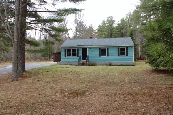 Naples, ME 04055,4 Oakwood CIR