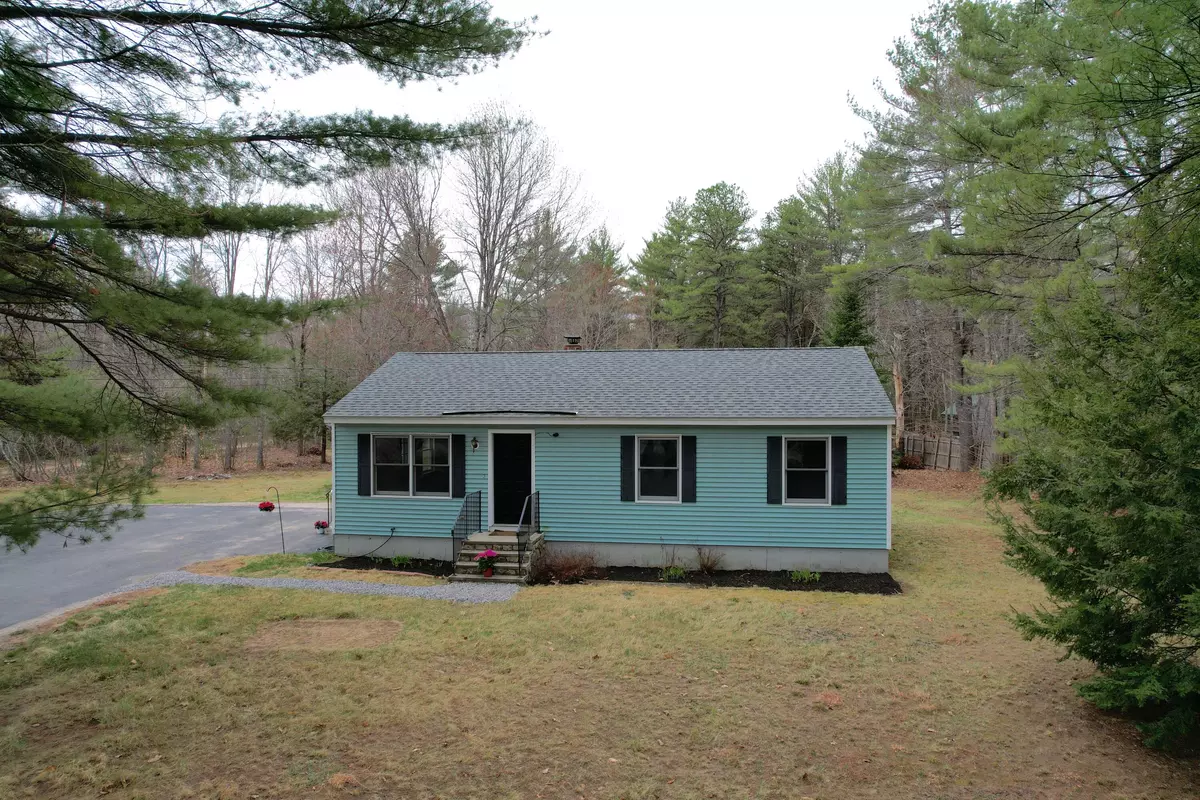 Naples, ME 04055,4 Oakwood CIR