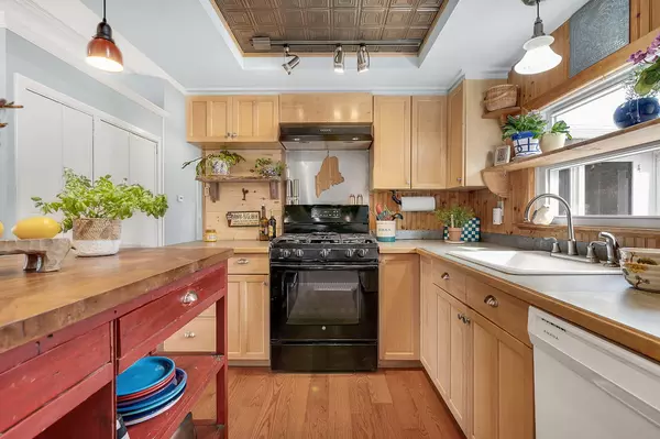 Portland, ME 04103,32 Panoramic View DR