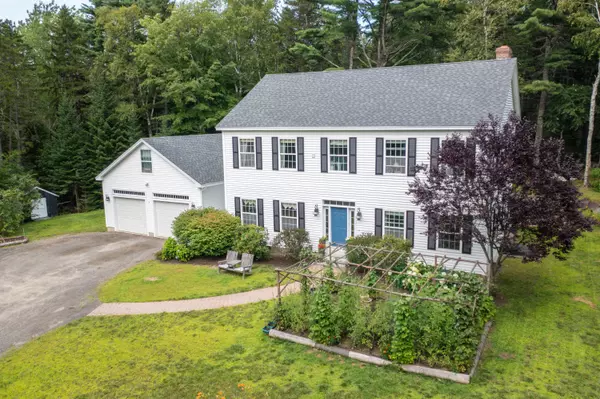 36 Forest Glen DR, Rockport, ME 04856