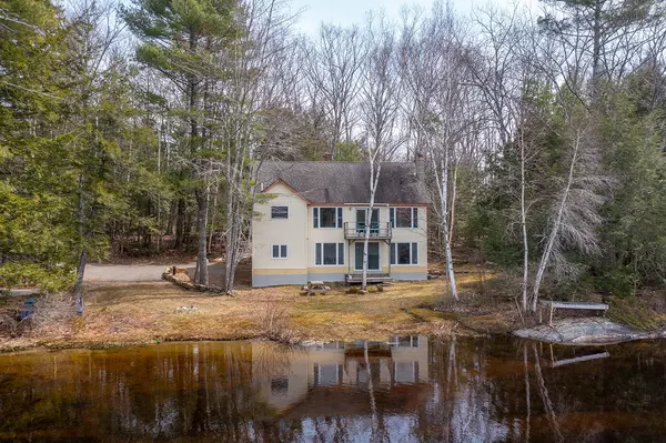 485 Leeman Arm RD W, Palermo, ME 04354