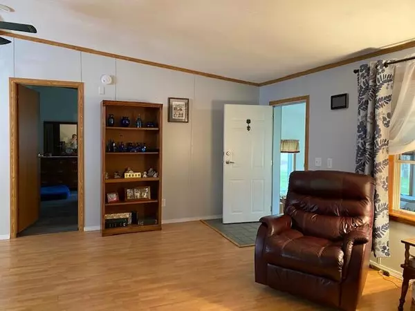 Norridgewock, ME 04947,16 Airport RD