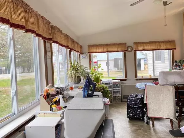 Norridgewock, ME 04947,16 Airport RD