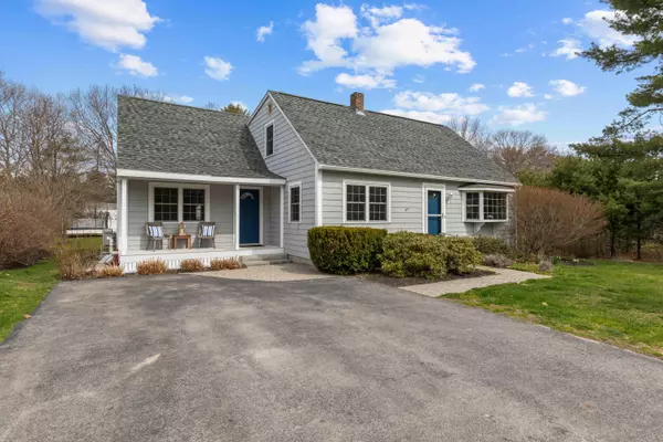 37 Melissa DR, Yarmouth, ME 04096