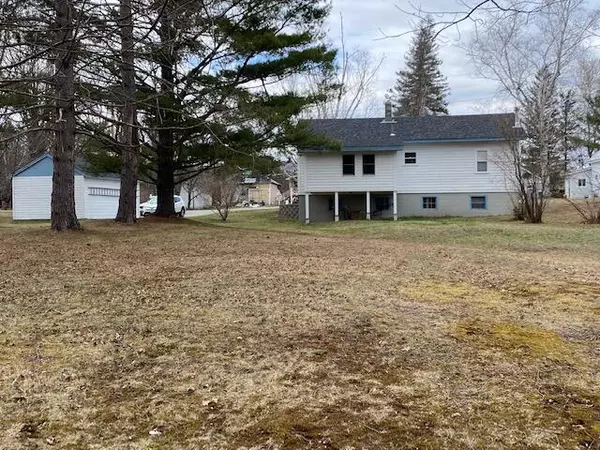 Kingfield, ME 04947,16 W West Branch ST