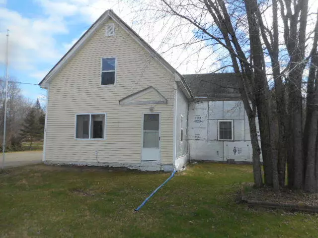 Passadumkeag, ME 04475,59 Pleasant ST