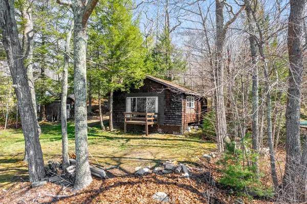 Frankfort, ME 04438,144 Lake RD