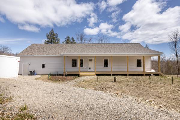 36 Tree Farm DR, Limington, ME 04049