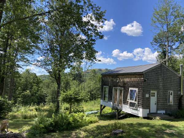 300 Sawyer Mountain RD, Limerick, ME 04048