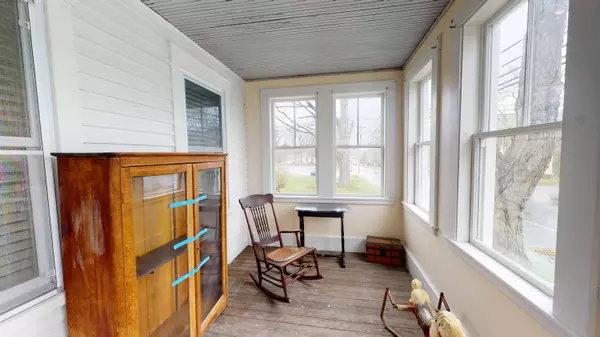 Monmouth, ME 04259,802 Main ST