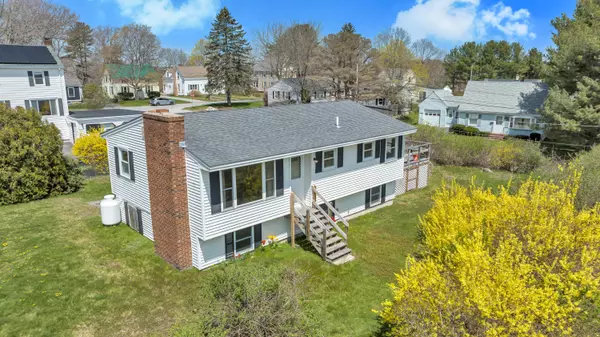 42 Heather RD, South Portland, ME 04106