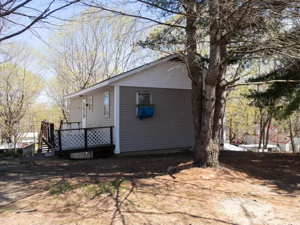 Gardiner, ME 04345,93 Harrison AVE