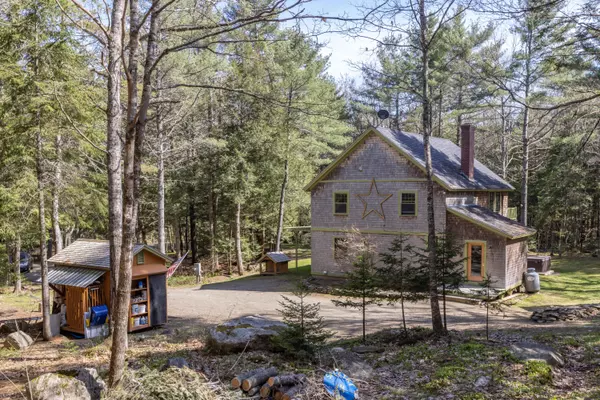 Searsmont, ME 04973,128 Pond RD S