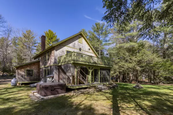 Searsmont, ME 04973,128 Pond RD S