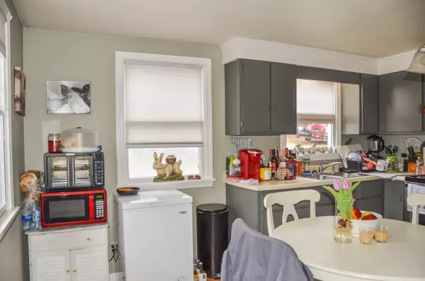 West Gardiner, ME 04345,34 Johnson LN