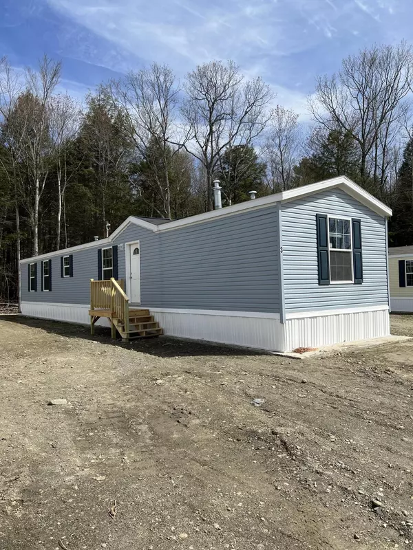 Waterville, ME 04901,3 Abbey LN