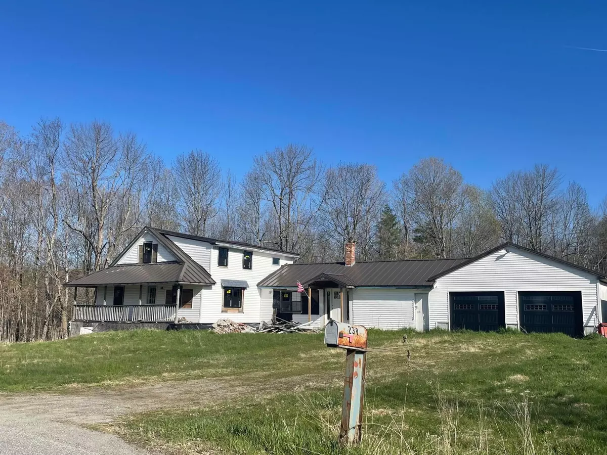 Mount Vernon, ME 04352,238 Sadie Dunn RD