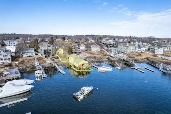 Kittery, ME 03904,21 Badgers Island West