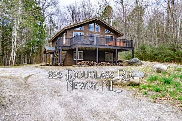 228 Douglass RD, Newry, ME 04261