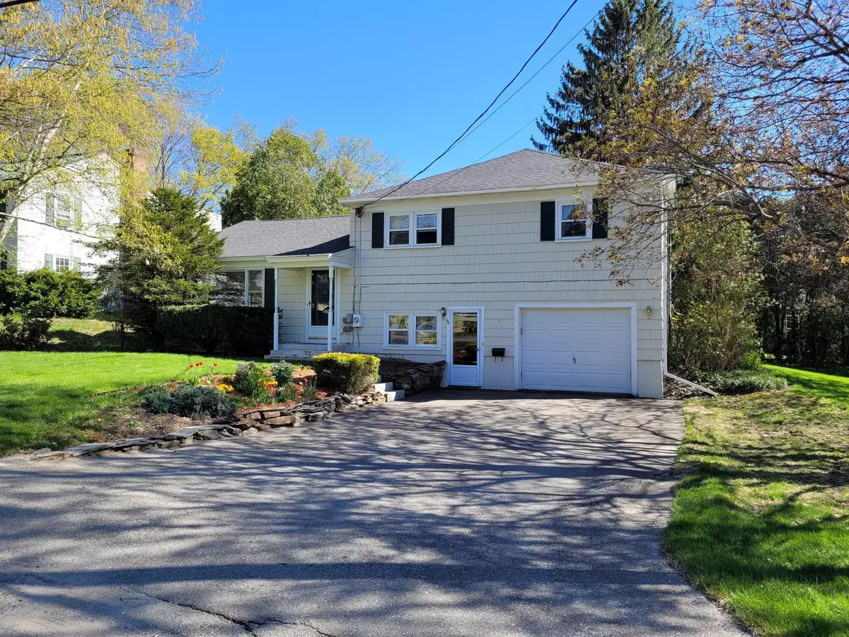 Waterville, ME 04901,48 Johnson HTS