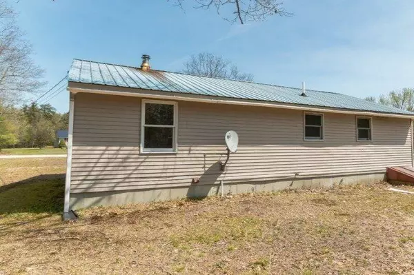 Hiram, ME 04041,20 Pilgrim DR