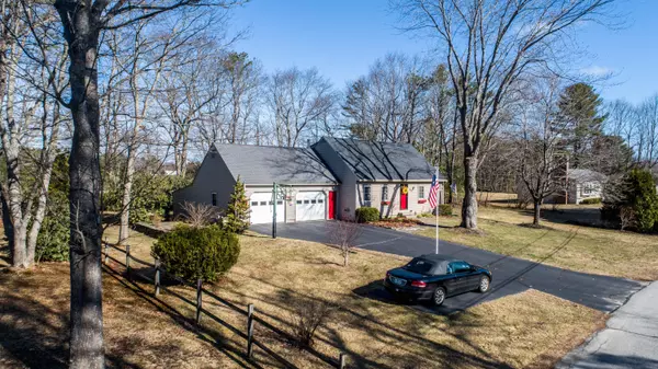 Kennebunk, ME 04043,20 Woodside DR