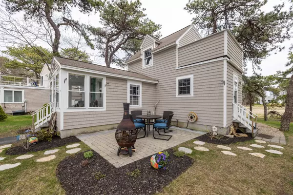 Kennebunkport, ME 04046,24 Norwood LN #4