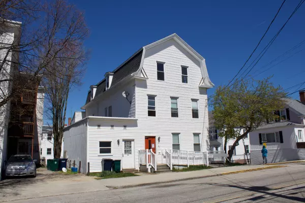 Biddeford, ME 04005,87 Pool ST